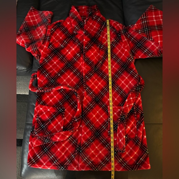 NWOT PINK Victoria’s Secret red plaid fluffy robe, Size XL/XXL - Picture 14 of 15